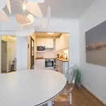 Dreaming 173 Apartment